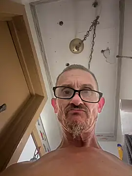 Scottieloco online show from July 9, 8:35 pm