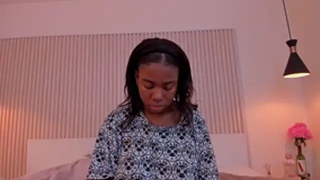 Snapshot of MiaJacksson chatting on July 15, 11:59 am MiaJacksson online show from July 15, 11:59 am