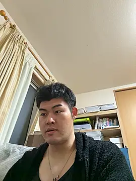 Snapshot of shun_201 chatting on April 23, 12:51 pm shun 201 online show from April 23, 12:51 pm