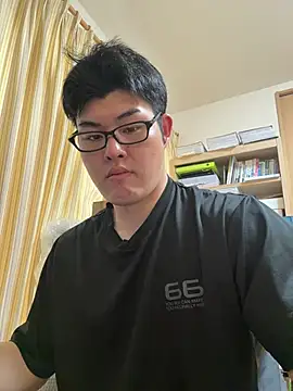 Snapshot of shun_201 chatting on April 29, 5:44 am shun 201 online show from April 29, 5:44 am