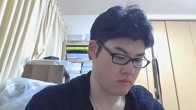 Snapshot of shun_201 chatting on April 30, 1:39 pm shun 201 online show from April 30, 1:39 pm