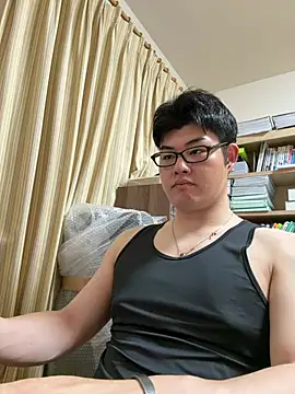 Snapshot of shun_201 chatting on May 3, 3:40 pm shun 201 online show from May 3, 3:40 pm