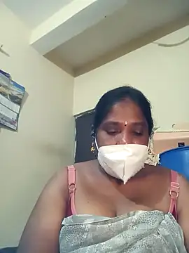 Snapshot of swetha10 chatting on July 15, 7:08 pm swetha10 online show from July 15, 7:08 pm