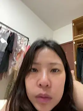Snapshot of nuonuo_x chatting on April 25, 10:40 am nuonuo x online show from April 25, 10:40 am