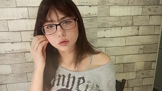 DelicaBrome online show from April 29, 10:30 am