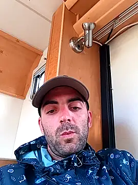 alieno napoletano online show from April 27, 5:11 pm