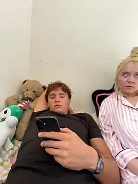 SofiaNLukaBabe online show from July 5, 9:38 am