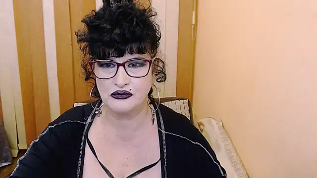 QuuenOfSin online show from February 1, 1:34 am