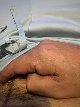 juliomfar69 online show from July 10, 5:23 am