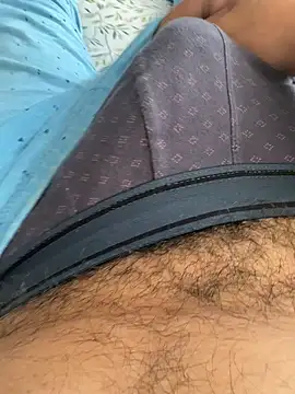 juliomfar69 online show from July 12, 7:16 pm