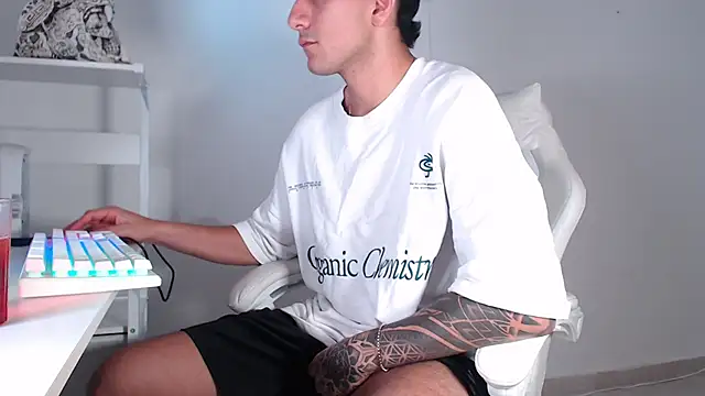 CaishenX  online show from April 21, 3:57 am