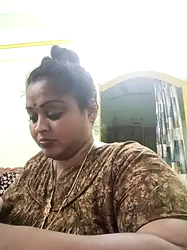 Jassminsree online show from April 22, 4:04 am