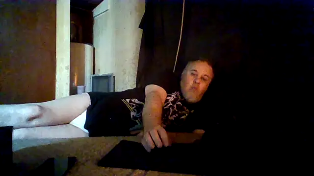 Nightshade1195 online show from June 10, 1:50 am