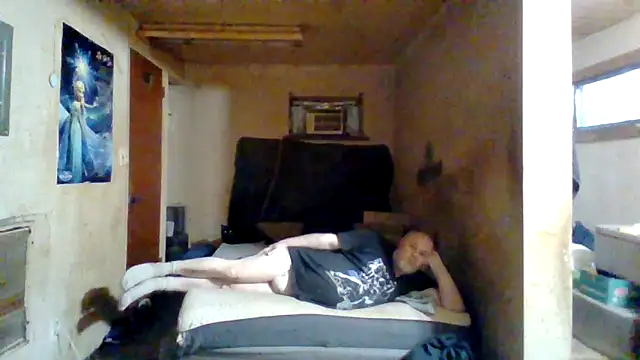 Nightshade1195 online show from June 12, 11:57 pm
