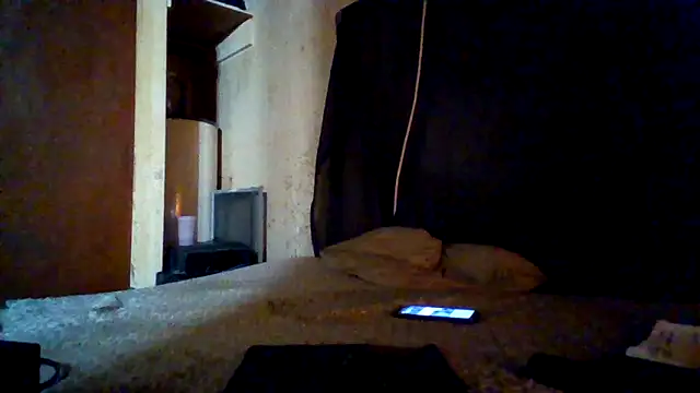 Snapshot of Nightshade1195 chatting on June 22, 3:53 pm Nightshade1195 online show from June 22, 3:53 pm