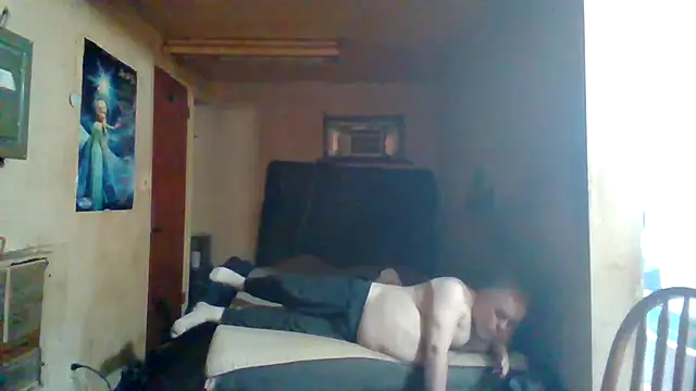 Snapshot of Nightshade1195 chatting on June 24, 6:40 pm Nightshade1195 online show from June 24, 6:40 pm