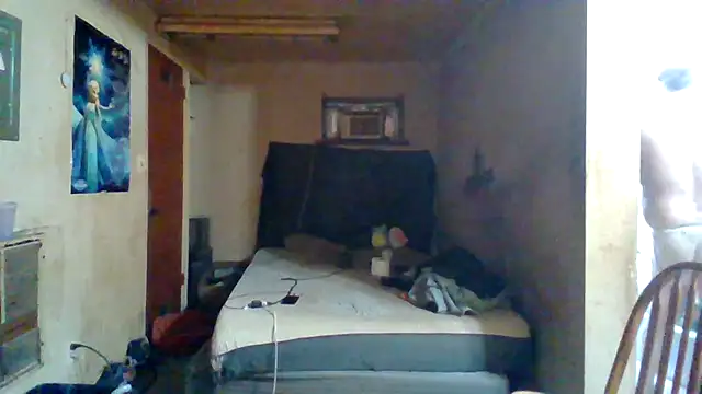 Snapshot of Nightshade1195 chatting on July 10, 8:11 pm Nightshade1195 online show from July 10, 8:11 pm