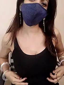 lovelyrosewifey online show from May 12, 5:48 am