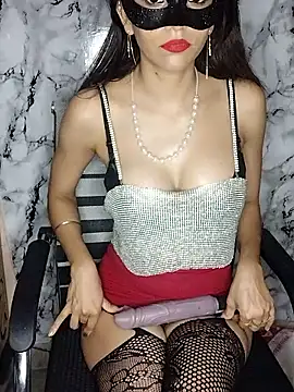lovelyrosewifey online show from June 7, 12:31 pm