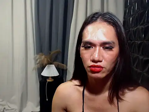 Queen Haliyah online show from May 16, 12:07 am