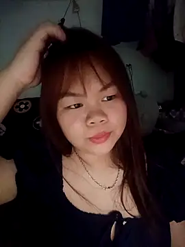 Truxcy1 online show from April 25, 3:20 pm