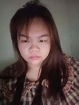 Truxcy1 online show from June 11, 3:04 am