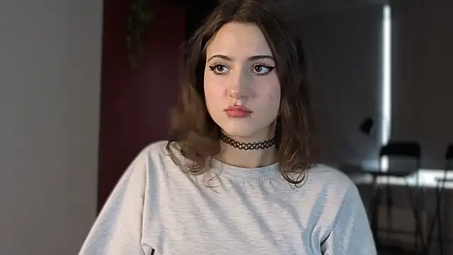 lovergirl4me online show from May 1, 7:46 am