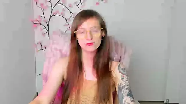 Snapshot of Luna_Tantra chatting on July 12, 3:36 pm Luna Tantra online show from July 12, 3:36 pm