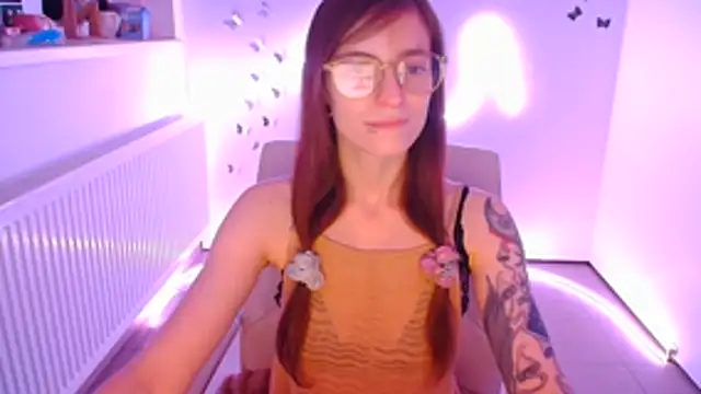 Snapshot of Luna_Tantra chatting on August 7, 9:50 pm Luna Tantra online show from August 7, 9:50 pm