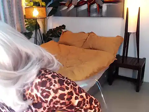 Tssassy online show from April 22, 5:54 am