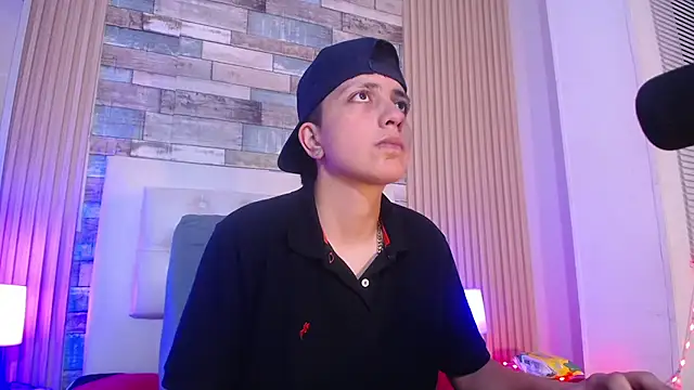 deep wilder online show from April 22, 3:31 am