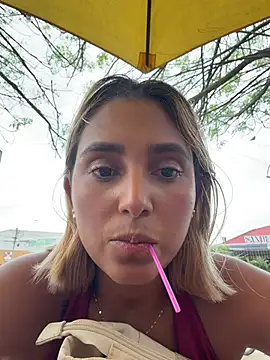 LoisC online show from July 15, 8:36 pm