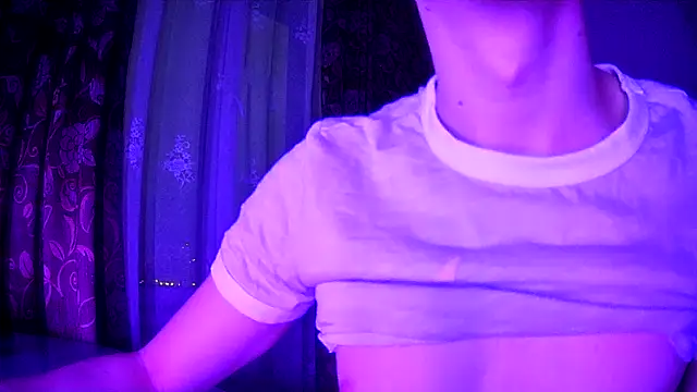 Romeo Manson online show from May 10, 10:59 pm