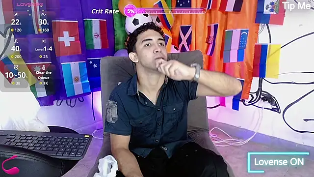 caius bigcock1 online show from June 20, 12:19 pm