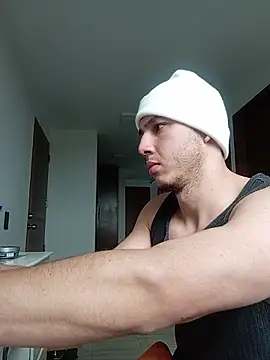 Maxx valiant online show from April 23, 12:04 pm