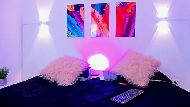 Georginap  online show from May 5, 12:29 am