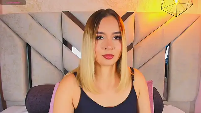 Sofia pamela  online show from June 6, 6:34 pm