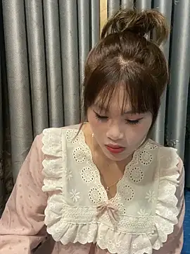 Ly-sexyy online show from May 7, 4:07 am