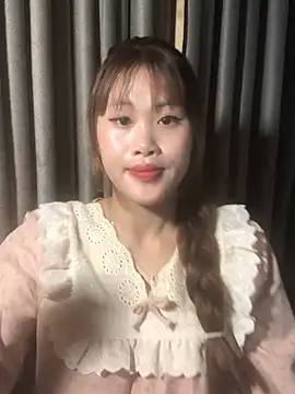 Ly-sexyy online show from May 12, 2:41 am