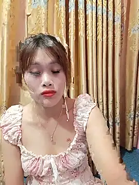 Snapshot of Ly-sexyy chatting on July 13, 6:11 pm Ly-sexyy online show from July 13, 6:11 pm