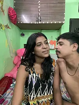 hot-couple-0 online show from July 24, 8:40 pm