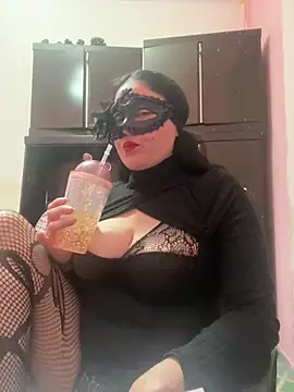 Snapshot of gattitta29 chatting on May 11, 7:55 pm gattitta29 online show from May 11, 7:55 pm