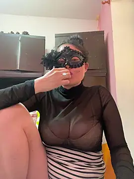 Snapshot of gattitta29 chatting on May 26, 5:42 pm gattitta29 online show from May 26, 5:42 pm