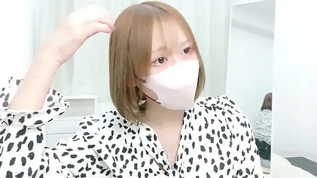 remuchan   online show from April 30, 11:05 am