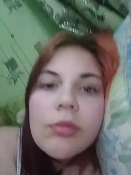LoisFox online show from May 3, 10:38 pm