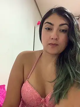 Snapshot of Camilaafg chatting on July 1, 8:41 pm Camilaafg online show from July 1, 8:41 pm
