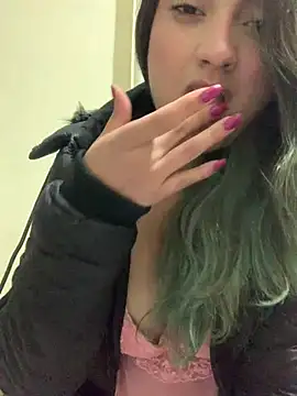Snapshot of Camilaafg chatting on July 13, 4:54 pm Camilaafg online show from July 13, 4:54 pm