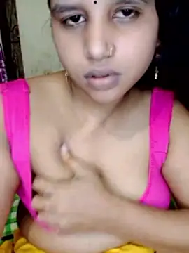 Snapshot of Nigar_Hatun chatting on June 8, 4:29 pm Nigar Hatun online show from June 8, 4:29 pm