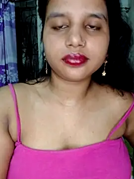 Snapshot of Nigar_Hatun chatting on June 12, 3:44 pm Nigar Hatun online show from June 12, 3:44 pm