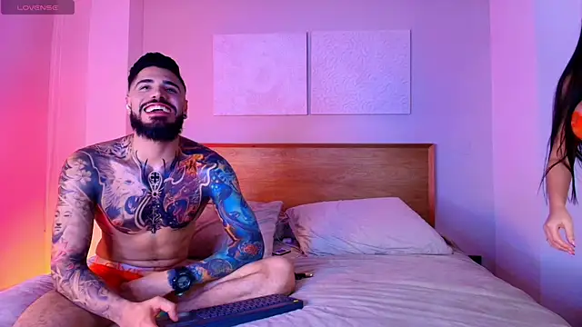 Snapshot of morbid_rabbits chatting on May 7, 4:51 am morbid rabbits online show from May 7, 4:51 am